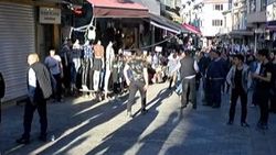 Kadıköy'de alacak-verecek kavgası: 3 yaralı