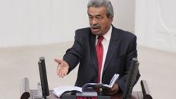 AK Partili milletvekillerinden Kamer Genç'e protesto