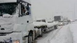 İstanbul'da TIR'lara kar yasağı