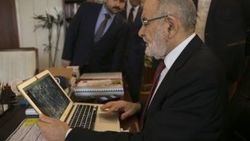 Karamollaoğlu yılın fotoğrafı oylamasına katıldı