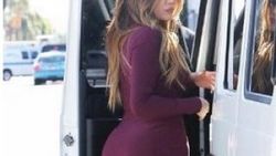 Khloe Kardashian ablasının tahtına oturacak