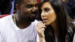 Kardashian bebeğin fotoğrafı için 2 milyon dolar istedi