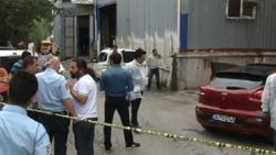 Otomobilin camını kırıp 40 bin lira çaldılar