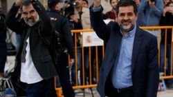 İki Katalan STK lideri tutuklandı