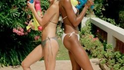 Kate Moss ve Naomi Campbell yine Bodrum'a geldi