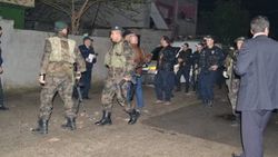 Osmaniye'de iki komşu ailenin gelinleri kavga etti