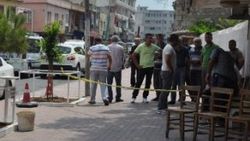 Laf atma kavgasında baba ve iki oğlu öldü