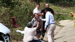 Riva'da iki otomobil çarpıştı