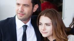 Ezgi Asaroğlu ile Keremcem ayrıldı
