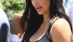 Kim Kardashian çocuk partisine katıldı