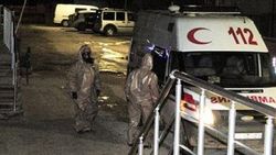 Kilis’e getirilen Suriyeli 2 yaralıya KBRN kontrolü