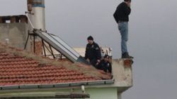 5.kattan atlayan adamı hava yastığı kurtardı