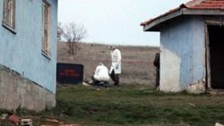 Kırşehir'de yanmış erkek cesedi bulundu