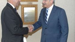 İtalya Büyükelçisi Luigi Mattiolo CHP binasında
