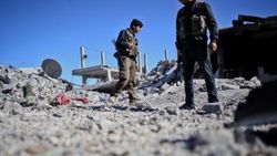 Harabeye dönen Kobani görüntülendi