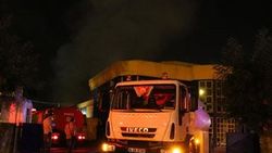 Kocaeli'de fabrikada yangın