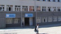 Diyarbakır'da 33 öğrenci zehirlendi