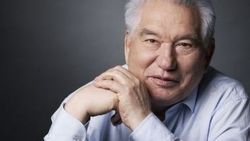 Dünyaca ünlü Kırgız yazar Cengiz Aytmatov anılacak