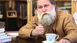Ali Nesin'den yatılı lise projesi