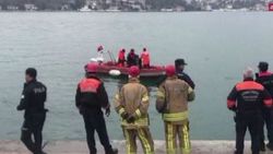 Kanlıca'da otomobil denize uçtu