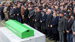 Tren kazasında ölen makinist toprağa verildi