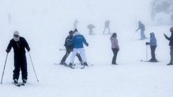 Uludağ'da kayak sezonu başladı