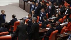 3 bakanlığın bütçeleri kabul edildi