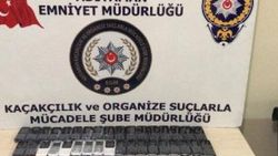 Gümrükten kaçırılan 87 cep telefonu yakalandı