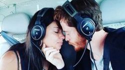 Adriana Lima ile Loris Karius takipleşmeye başladı