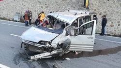 Gümüşhane'de trafik kazası: 6 yaralı