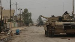 ABD Irak'ın Mahmur ilçesinde DEAŞ hedeflerini vurdu