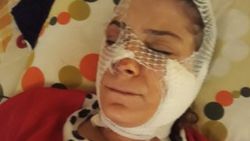 Aşkına karşılık bulamayan kişi, genç kadını bıçakladı
