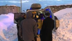 2 bin 800 rakımlı köyde hasta kurtarma operasyonu