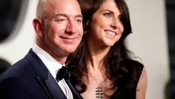 Jeff Bezos boşanıyor