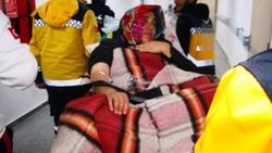 Anne adayı ambulansta doğum yaptı