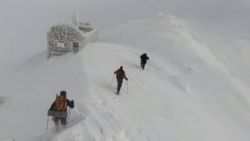 -30 derecede Uludağ’ın zirvesine tırmandılar