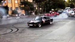 Aksaray’da drift yapan sürücülere 10 bin lira ceza