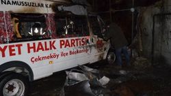 Çekmeköy'de CHP'ye ait seçim minibüsünde yangın