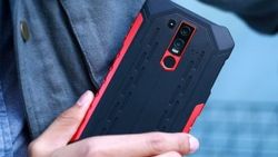 Tank gibi sağlam telefon Ulefone Armor 6'dan ilk video geldi
