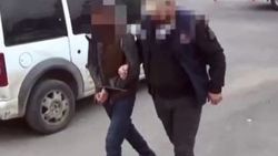 2 terörist güvenlik güçlerine teslim oldu