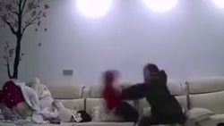 Çin'de bakıcı kadın dehşeti