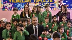 İstanbul'da 2 milyon 741 bin öğrenci karne aldı