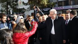 Mevlüt Uysal Büyükçekmece'de esnafı ziyaret etti