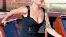 Lady Gaga: ABD Başkan Yardımcısı bu utanç size ait