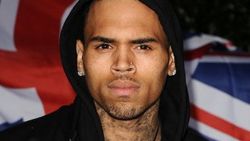 ABD'li şarkıcı Chris Brown tutuklandı