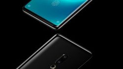 Dünyanın deliksiz ve düğmesiz ilk akıllı telefonu: Meizu Zero