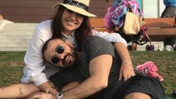 Demet Akalın: Yazın karavanla gezeceğiz