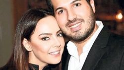 Sarraf'ın borçları Ebru Gündeş'e haciz getirdi