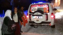 Yüksekova'da hamile kadın için seferber olundu