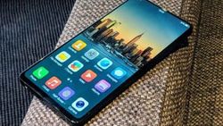 Vivo, 20 Şubat'ta sürgülü kamerası olan bir telefon tanıtacak